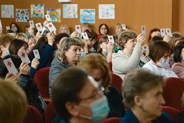 На вопросы жителей отвечают врачи